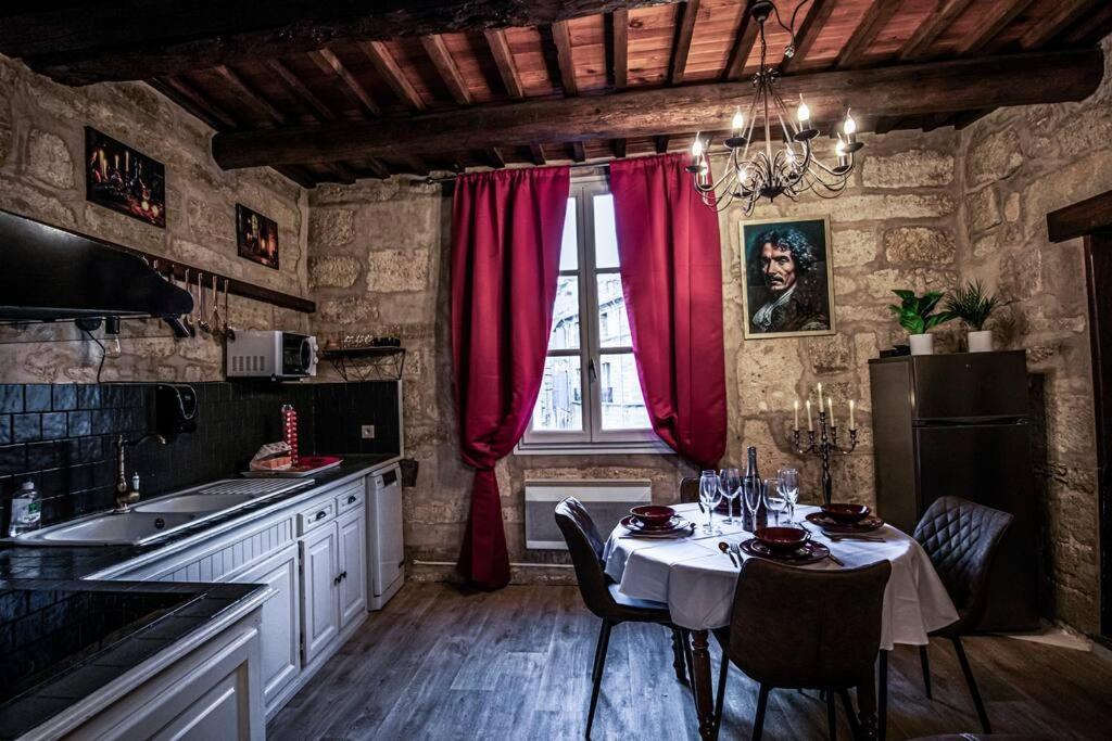 Apartamento Le Moliere - Enigme Et Sauna Pézenas Exterior foto