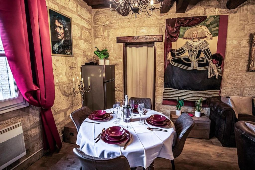 Apartamento Le Moliere - Enigme Et Sauna Pézenas Exterior foto