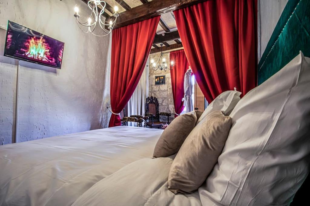Apartamento Le Moliere - Enigme Et Sauna Pézenas Exterior foto
